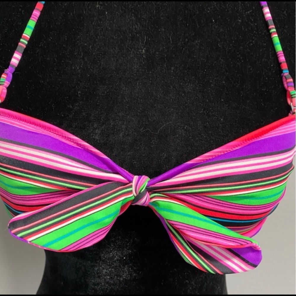 Victoria’s Secret Tie Front Swimsuit Top